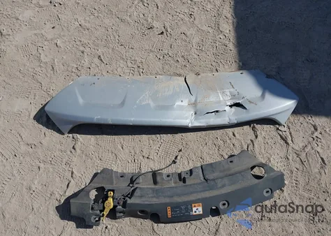 2017 Ford Escape Se z USA, uszkodzony, nr VIN 1FMCU0G91HUE92494